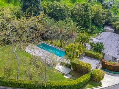 10542 Vestone Way, Los Angeles, CA, 90077