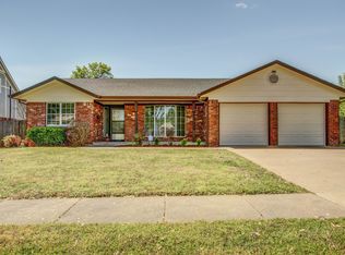 9030 E 29th Ct S, Tulsa, OK 74129