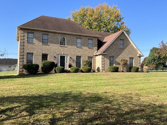 1st image of 300 Winter Park Dr