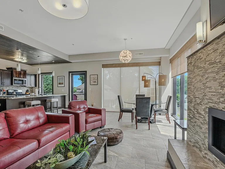 1200 E Walnut St #202 — Photo 13