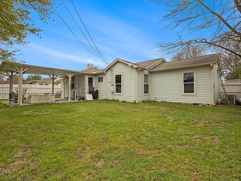 7418 Fir St — Photo 18