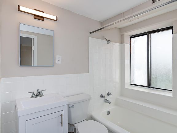 5th image of 5315 Savoy Ct