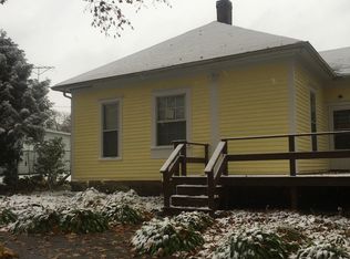 207 N Hawkeye Ave, Nora Springs, IA 50458