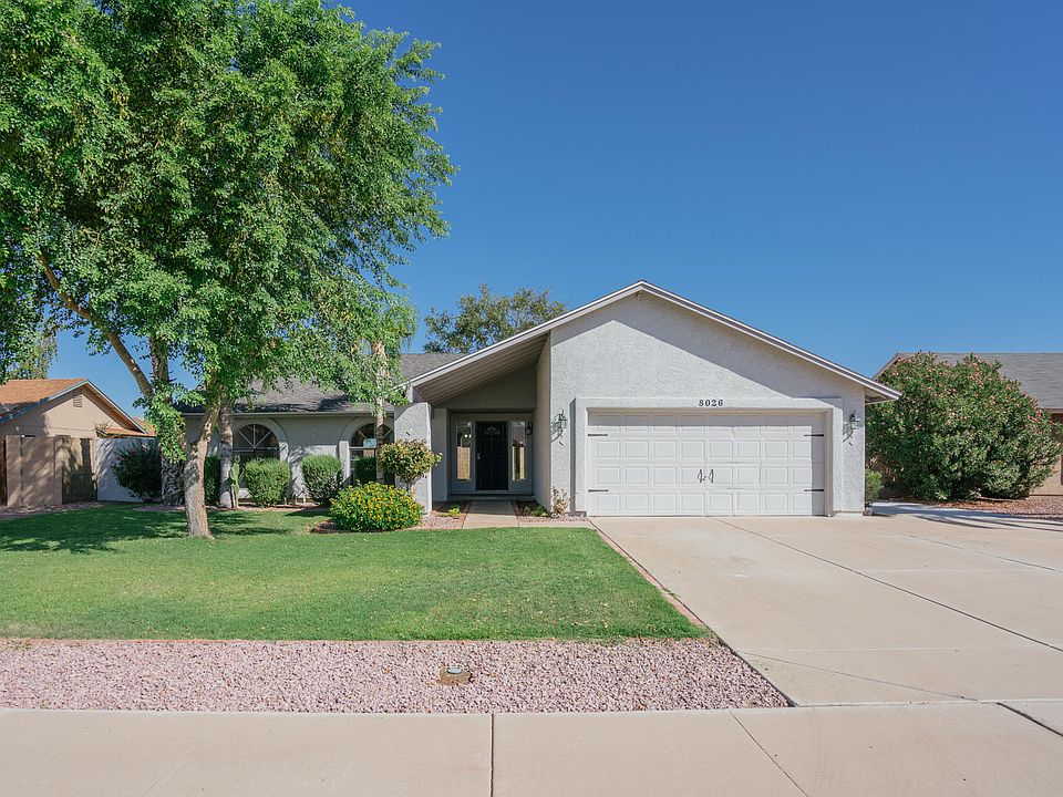 1st image of 8026 W Dahlia Dr