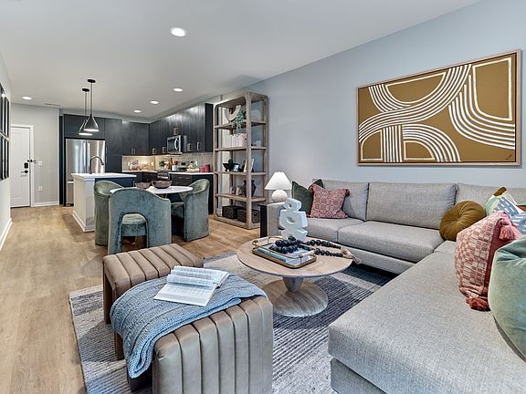 5th image of 51 Okner Pkwy #2061