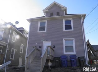 411 E 8th St, Davenport, IA 52803