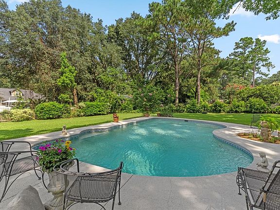 2nd image of 3686 Dwight Davis Dr