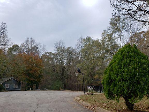 5th image of 50 Colette Ct