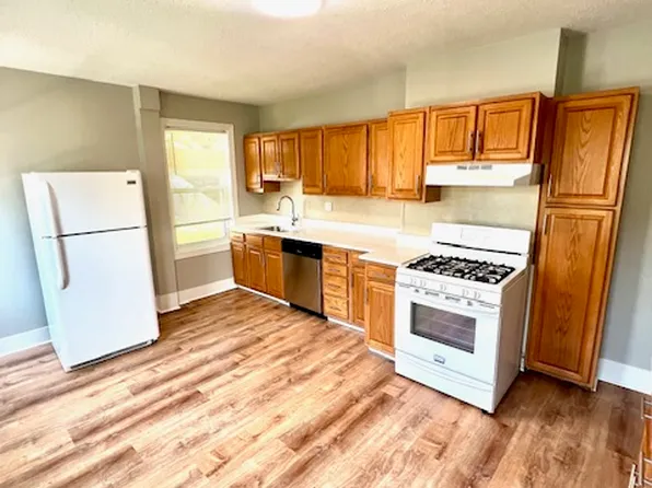 38 Brown St, Waltham, MA 02453