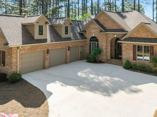 28 Abbottsford Drive, Pinehurst, NC 28374
