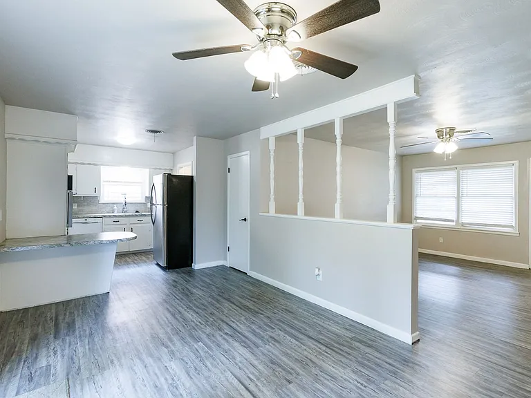 406 Bangor Ave — Photo 9