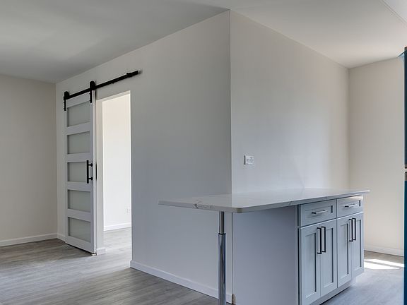 4th image of 2909 Ocean Ave APT 4H