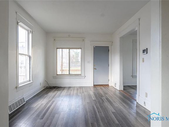 2nd image of 617 Bowman St