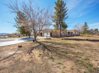 16373 Verde Dr, Hesperia, CA 92345