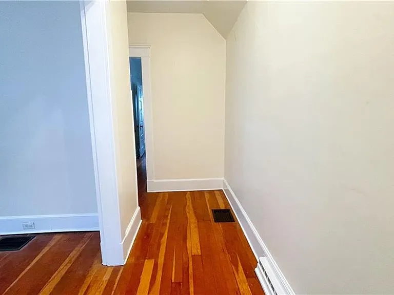 134 Mansfield St — Photo 36