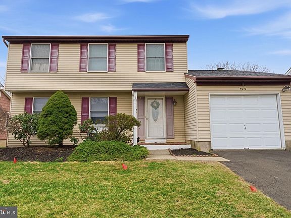 2nd image of 5919 Michael Dr