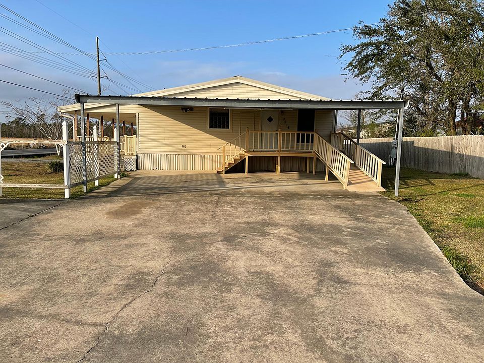 1st image of 2514 Bonito Dr #D