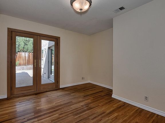 5th image of 8529 Kelton Dr