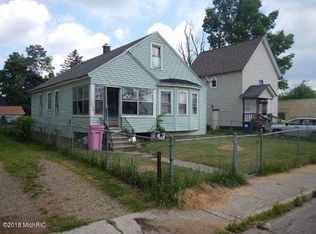 1709 Clinton Ave, Kalamazoo, MI 49001