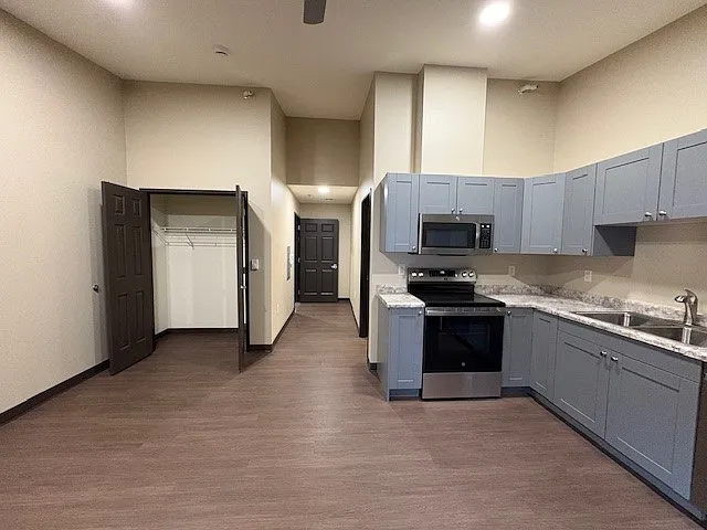Grace Woodlands — Photo 16