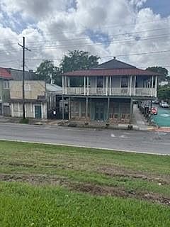 1st image of 601 Patterson St