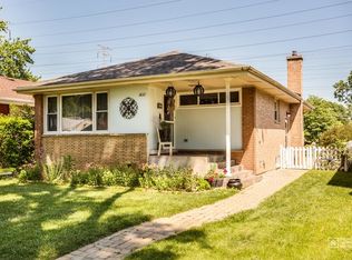 3832 Harvard Ter, Skokie, IL 60076