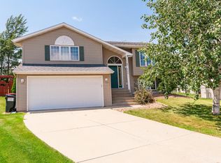 5209 Augusta Ln NW, Rochester, MN 55901