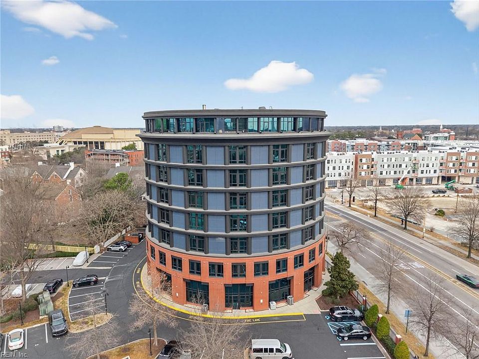1st image of 415 Saint Pauls Blvd Unit 504