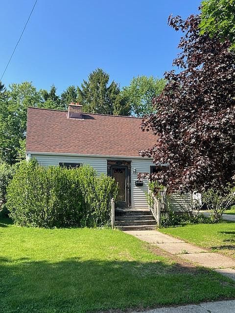 1st image of 1904 East Eden PLACE