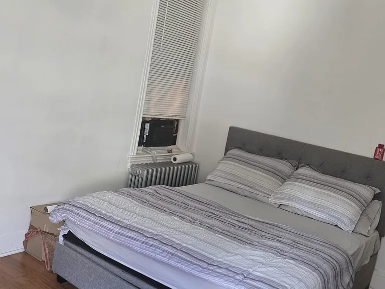 741 Jackson St #2 — Photo 8