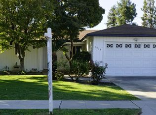 5936 E Lansing Way, Fresno, CA 93727