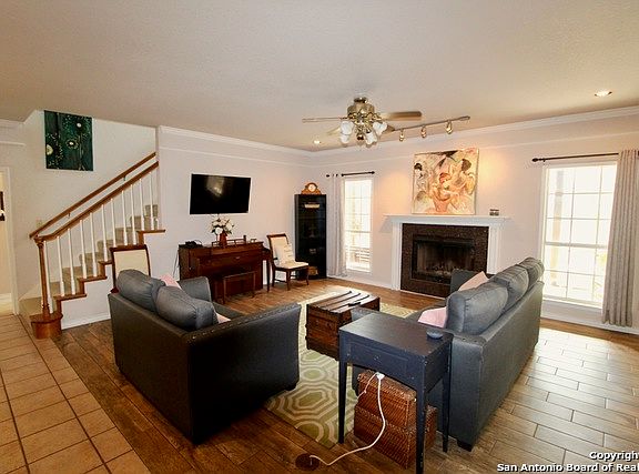 4th image of 18839 Rolling Meadow Dr