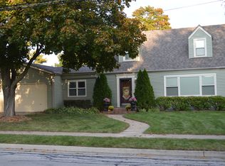 1505 Westchester Dr, Rockford, IL 61107