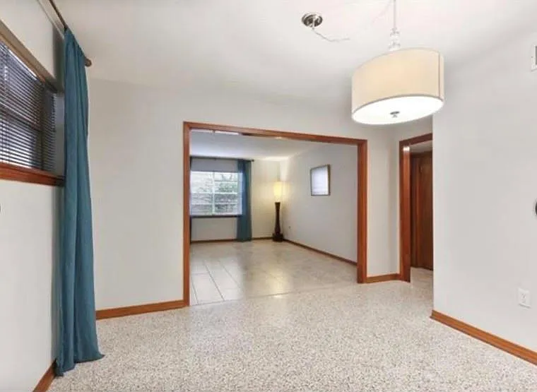4401 Yale St #B — Photo 6