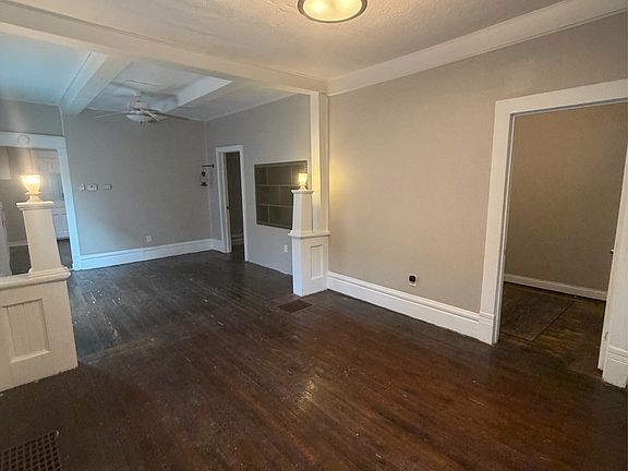 5th image of 134 Perry St APT 1