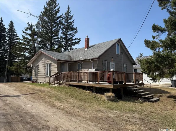 105 Hall STREET, Wawota, SK S0G 5A0