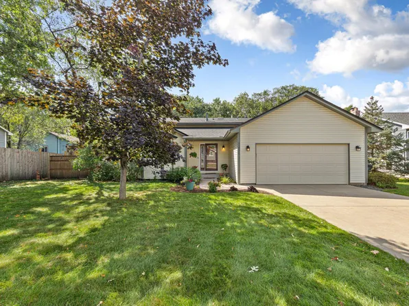 11770 Redwood St NW, Coon Rapids, MN 55448