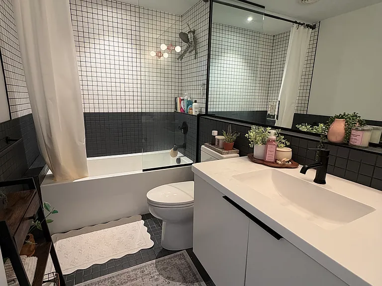 15 Allen St #303 — Photo 12