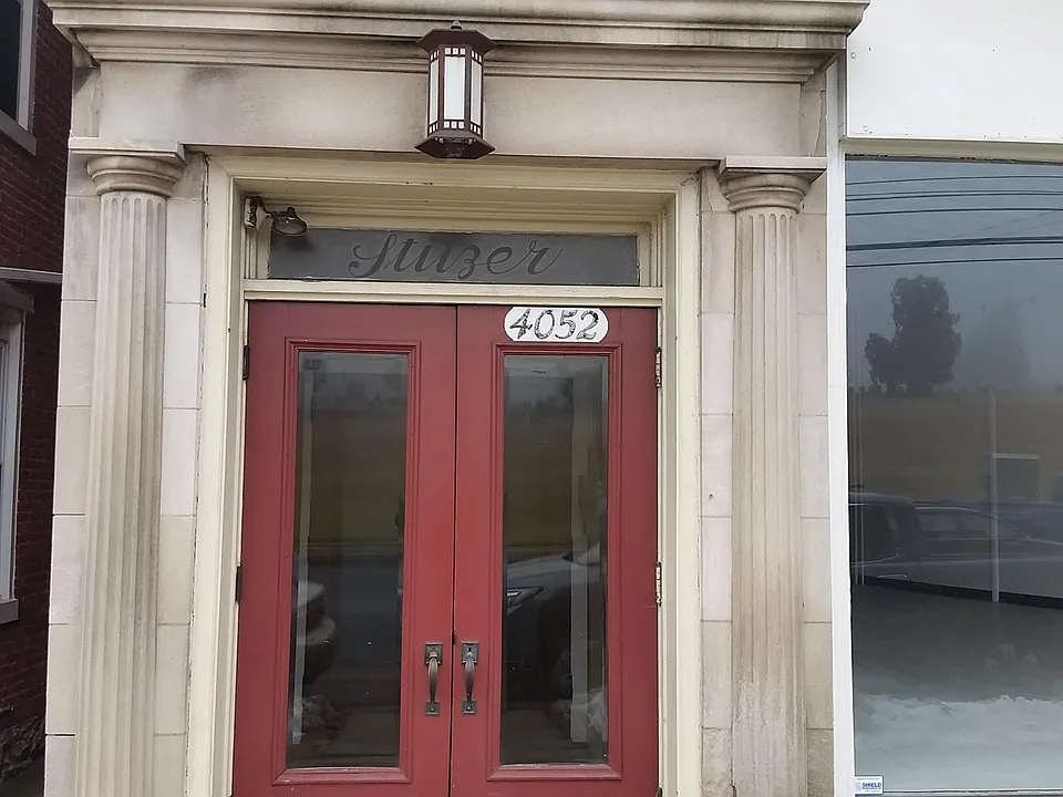 4052 Penn Ave #21