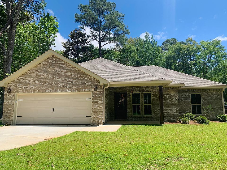 1st image of 9332 Wild Oaks Dr