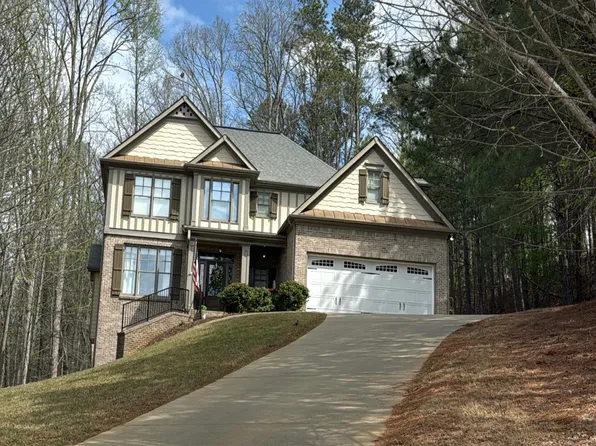 18 Roxburgh Trl NE, Cartersville, GA 30121