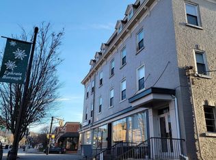 14 W Main St APT 6, Ephrata, PA 17522