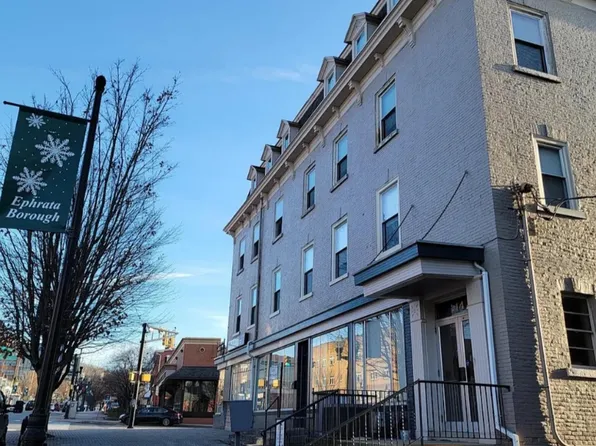 14 W Main St APT 6, Ephrata, PA 17522