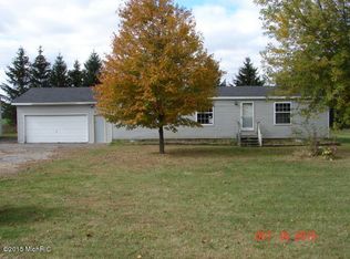 51144 Silver St, Three Rivers, MI 49093
