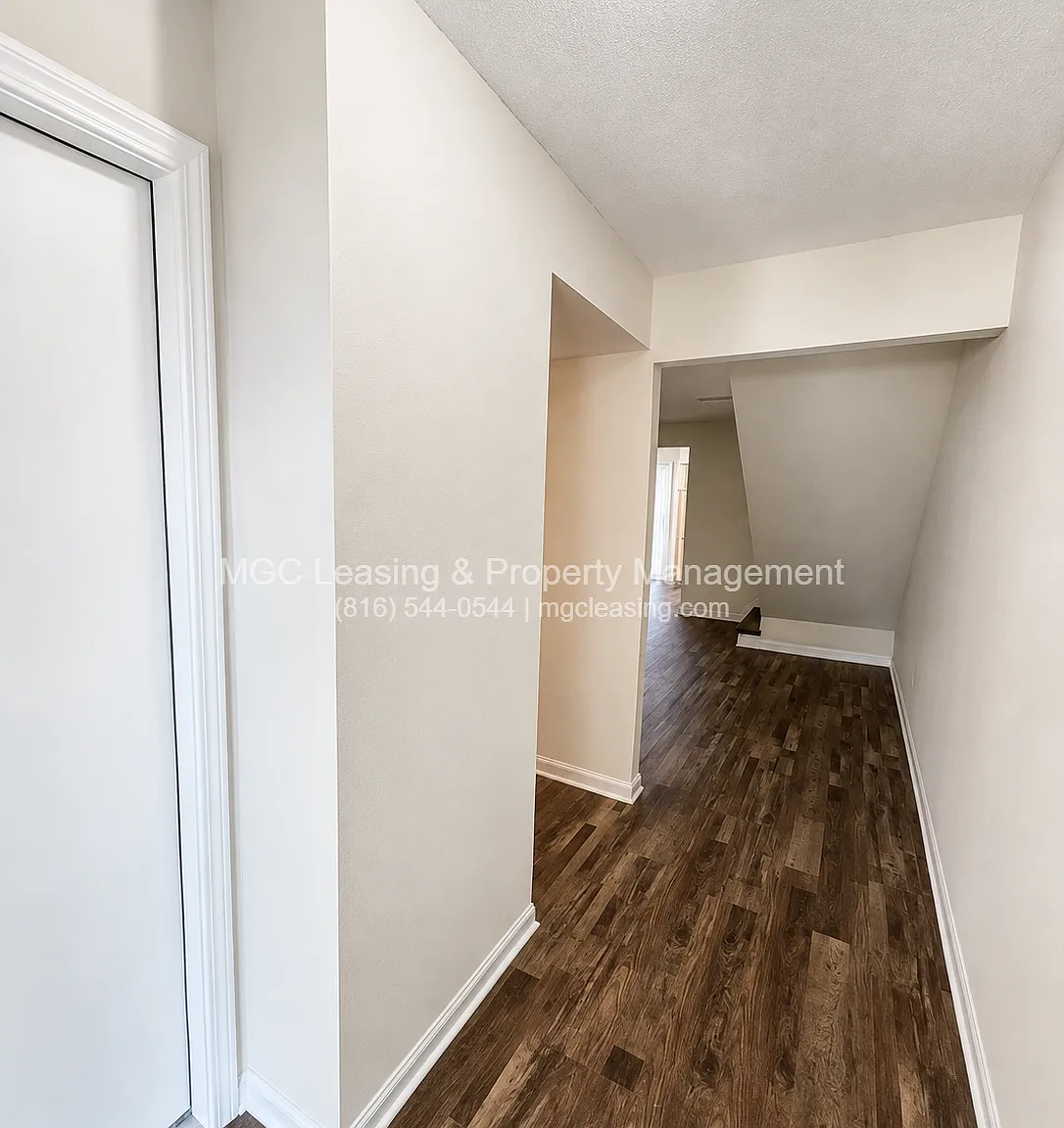 2 bed, 2.5 bath, 1326 sqft, $1,475 — Photo 3