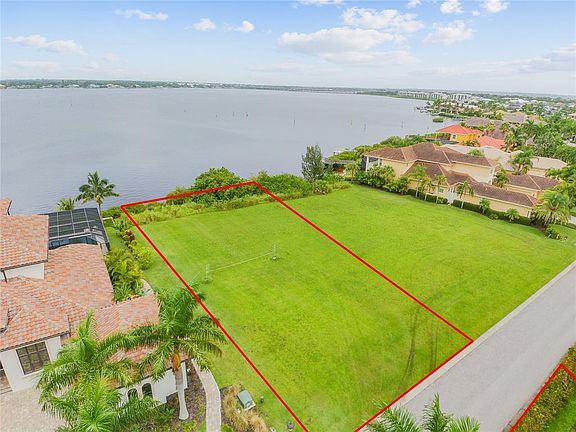 5th image of 4107 Hawk Island Dr