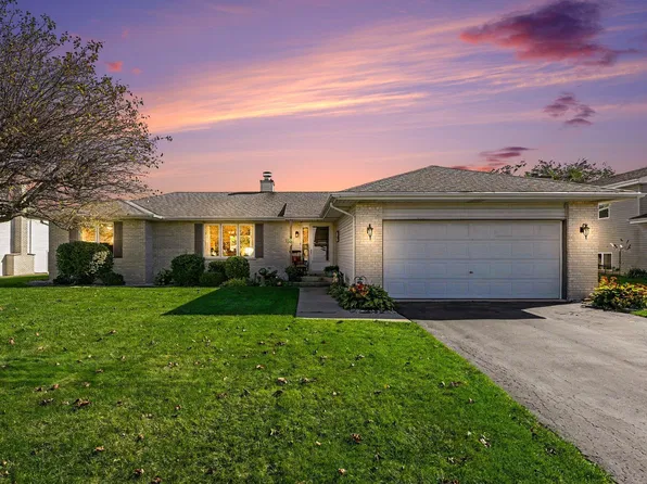 1517 Lake St, Dyer, IN 46311