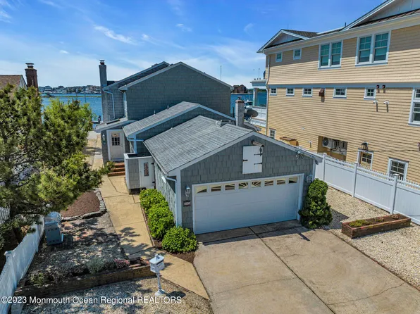 187 Pershing Boulevard, Lavallette, NJ 08735