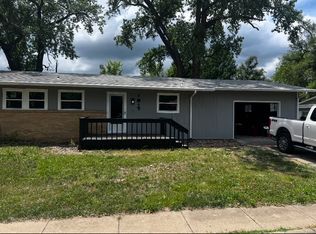 1817 SW 71st St, Topeka, KS 66619