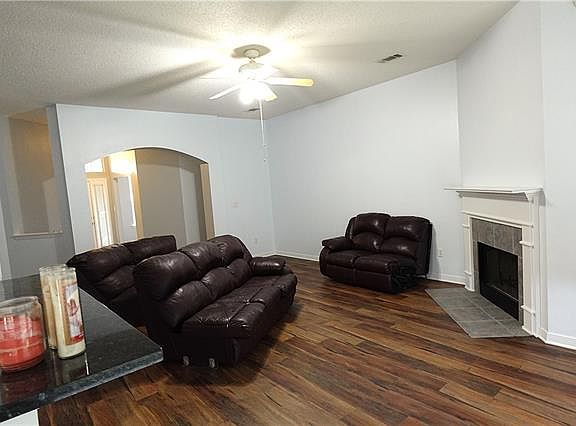 5th image of 3409 E Parc Green St